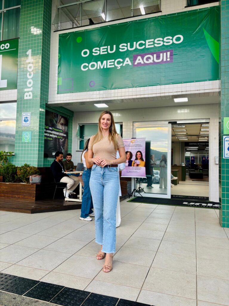 Egressa de Psicologia da Uniavan ingressa em mestrado e destaca trajetória acadêmica
